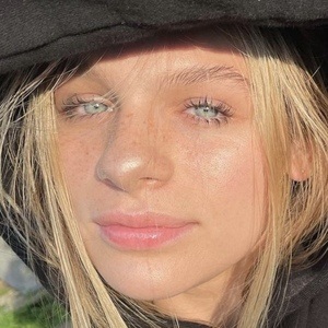 Kate Smith, 25 (TikTok Star)