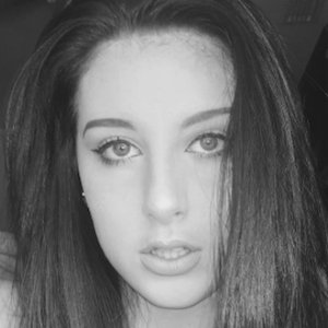 Katee Ellis, 23 (YouNow Star)