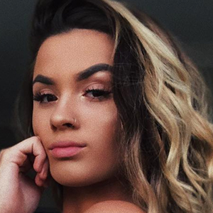 Katherine Krecioch, 24 (TikTok Star)