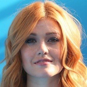 Katherine McNamara, 29 (電影女演員)