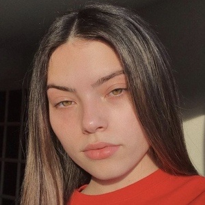 Katie Attar, 24 (TikTok Star)