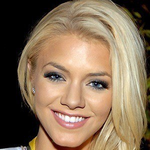 Katie Blair, 37 (Concorrente del concorso)