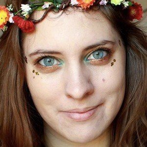 Katie Carson image 3