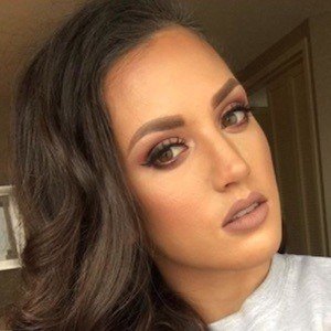 Katie Corio, 32 (健身教练)