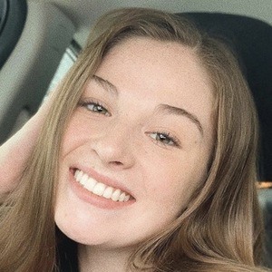 Katie Huntley, 25 (TikTok Star)