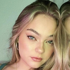 Katie Kelly image 5
