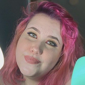 Katie Kibler, 26 (TikTok Star)