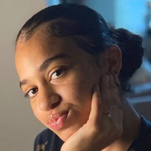 Katie Mylove Nazir, 19 (YouTube Star)