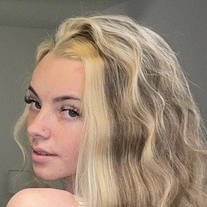 Katie Pardon, 24 (Звезда Тиктока)