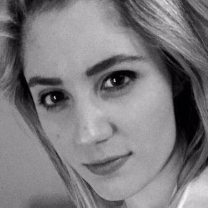 Katie Shade, 31 (Vine Star)