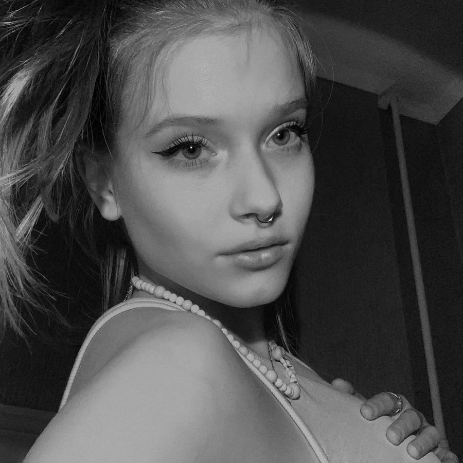 Katya Sitak, 23 (Звезда Инстаграма)