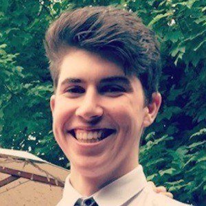 Kavos, 28 (YouTube Star)