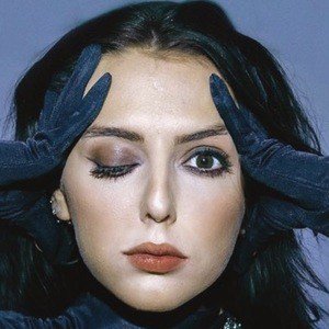 KayKay Blaisdell, 32 (Blogger)