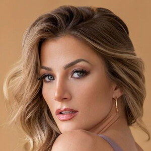 Kayla Brenda image 12