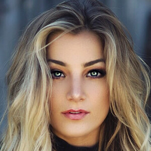 Kayla Brenda, 33 (Dancer)