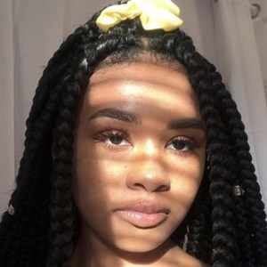 Kayla Bryant, 22 (TikTok Star)
