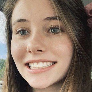 Kayla Hanson, 22 (TikTok明星)