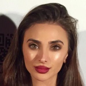 Kayla Loren, 30 (电视女演员)