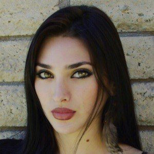 Kayla Loren, 30 (TV Actress)