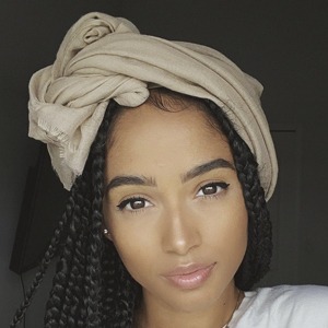 Kayla Phillips, 32 (Instagram Star)