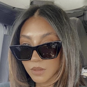 Kayla Seah, 36 (時裝設計師)