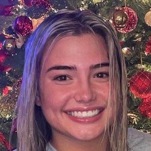 Kayla Simpson, 25 (TikTok Star)