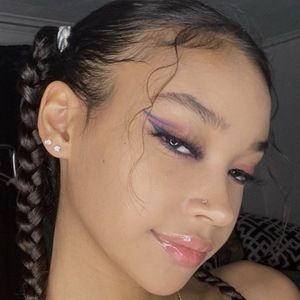 Kaylee Malcolm image 3