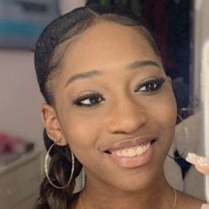 Kaylee Walker image 4