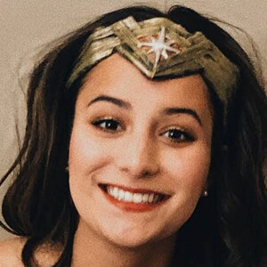 Kayli Elvin, 24 (Звезда Тиктока)