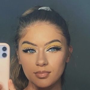 Kaylie Leas, 23 (TikTok明星)