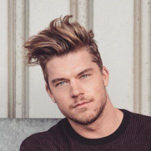 Kaz van der Waard, 33 (Fitness Instructor)