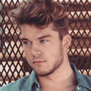 Kaz van der Waard, 34 (健身教练)