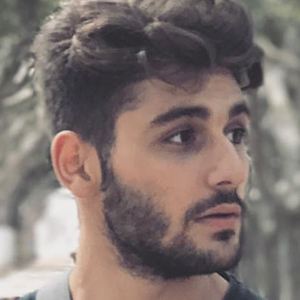 Kazem Chamas, 29 (流行歌手)