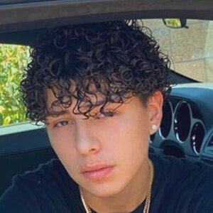 Keanni Marques Mendez image 7