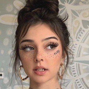 Keaton Belle image 7