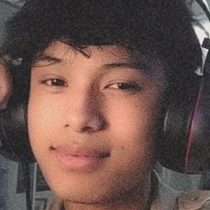 keeooh, 23 (TikTok Star)