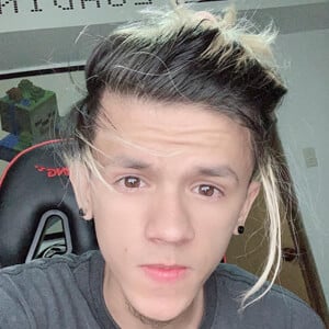 Keifer Linares (1998 - 2025) (YouTube明星)