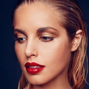 Keira Rumble, 34 (博主)