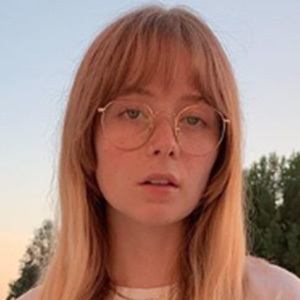 Kel Lauren, 28 (YouTube明星)