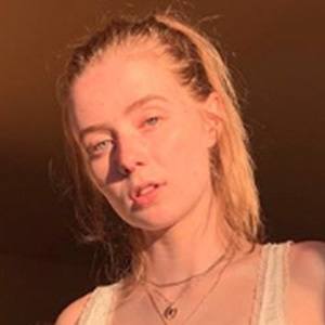 Kel Lauren, 29 (YouTube明星)