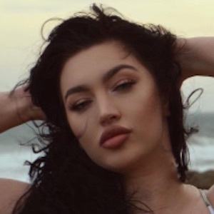 Kellee Moran, 27 (Instagram Star)