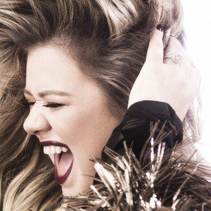Kelly Clarkson, 41 (Pop Singer)