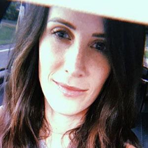 Kelly Henderson, 43 (Стилист)