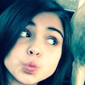 Kelly Margot, 22 (YouTube明星)