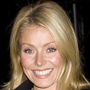 Kelly Ripa image 6