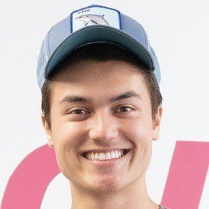 Kelly Wakasa, 25 (YouTube Star)