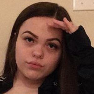 Kelsey Lawrence, 22 (TikTok Star)