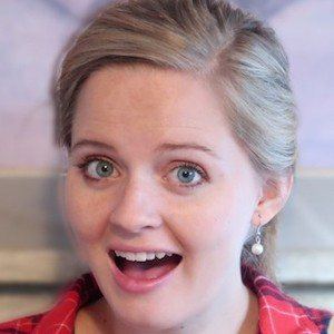 Kelsey Scott, 33 (YouTube-ster)
