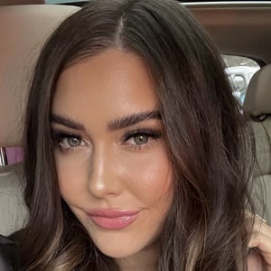 Kelsey Venkov, 33 (TikTok明星)