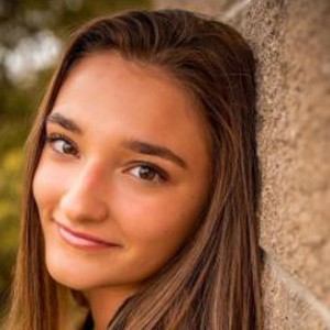 Kenadi K, 23 (TikTok Star)